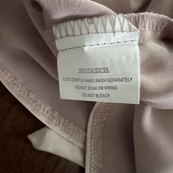 Saints and secrets Champagne dress $68.95 new with tags size x small - Picture 7 of 7